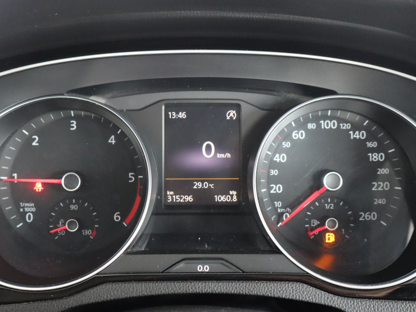 Volkswagen Passat, 2016