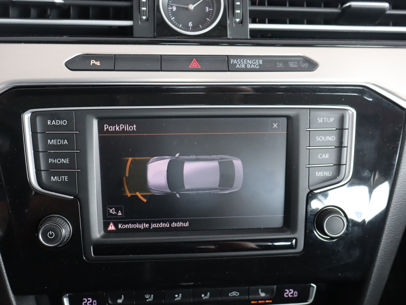 Volkswagen Passat, 2016