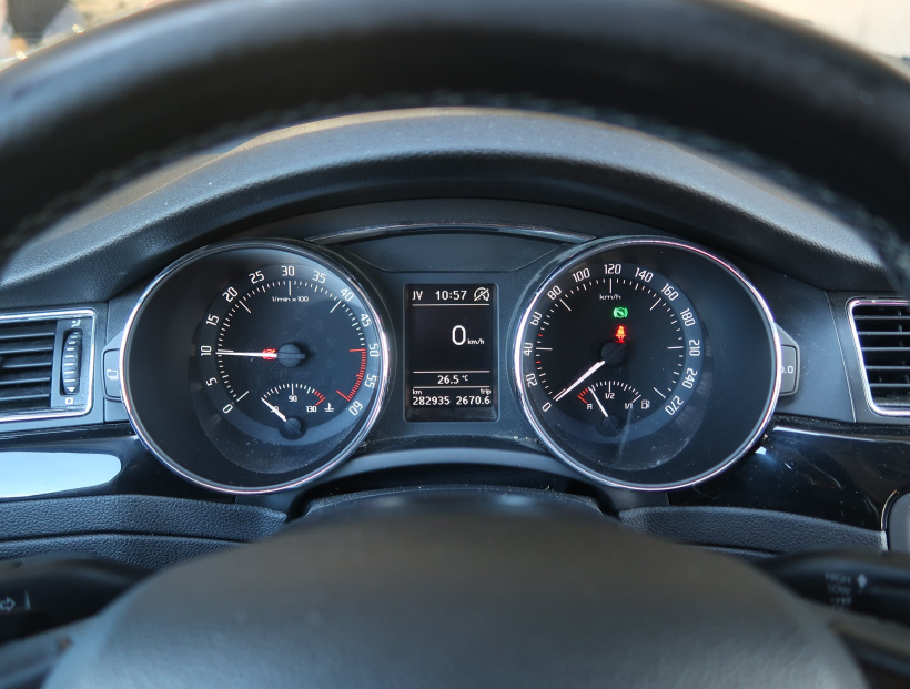 Škoda Superb, 2014