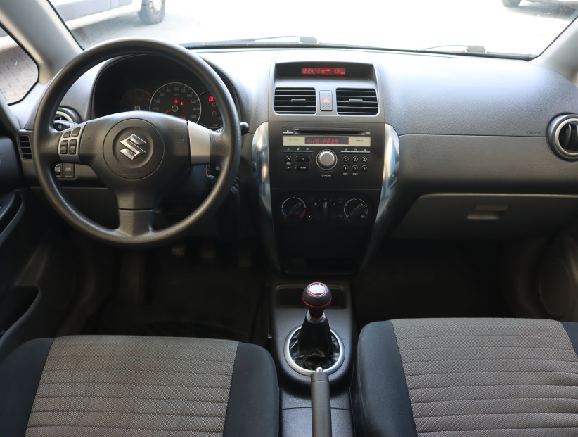Suzuki SX4, 2009