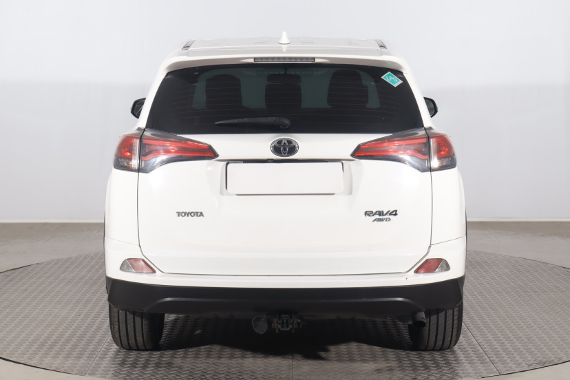 Toyota RAV 4, 2018