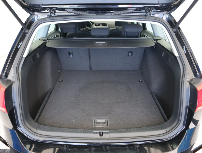 Volkswagen Golf, 2016