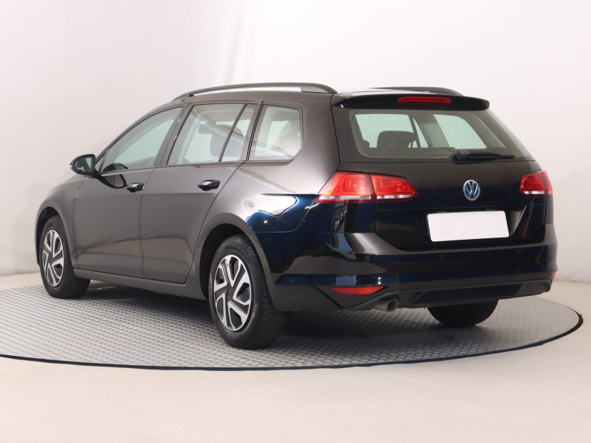 Volkswagen Golf, 2016