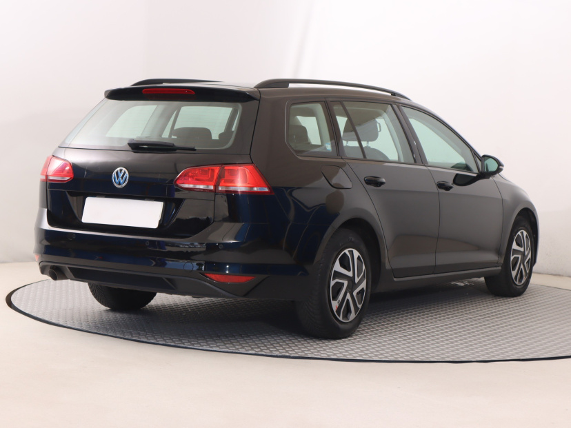Volkswagen Golf, 2016