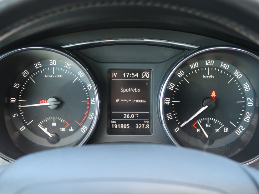 Škoda Superb, 2013