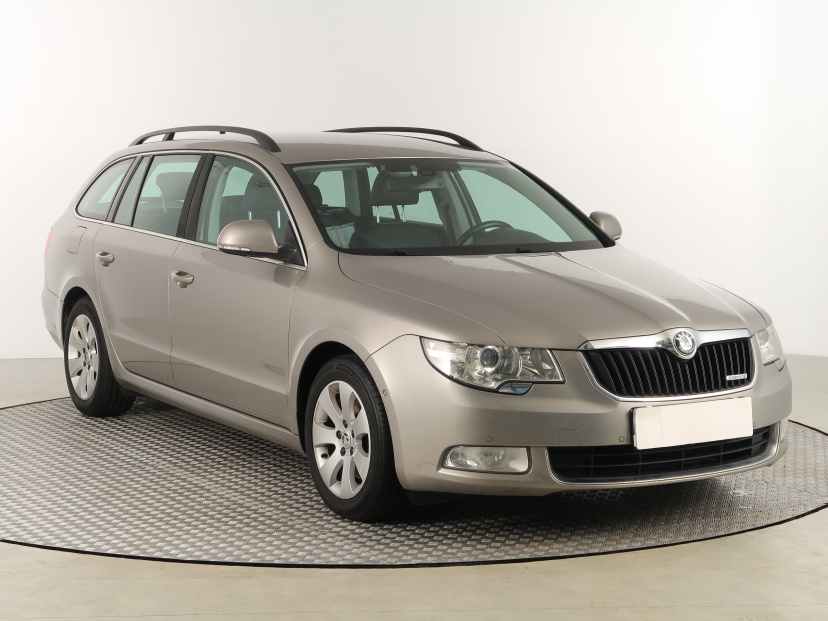 Škoda Superb, 2013
