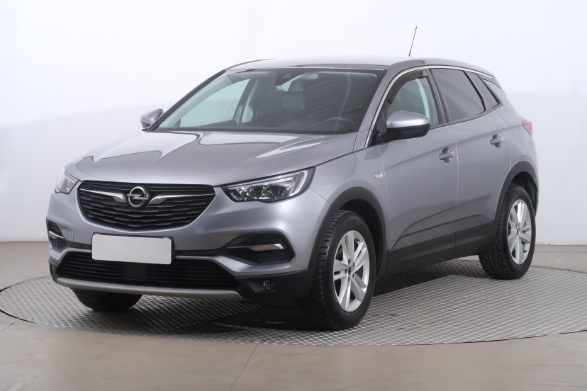 Opel Grandland, 2020