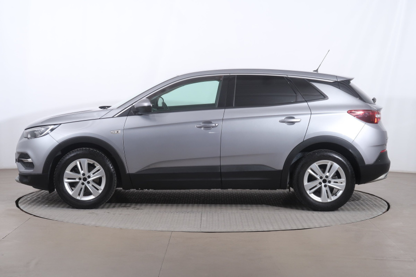Opel Grandland, 2020