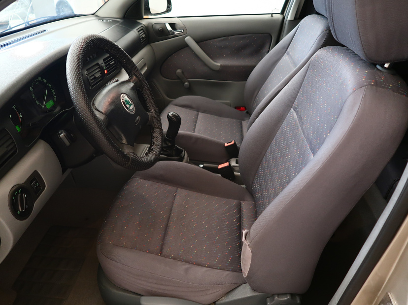 Škoda Octavia, 2004