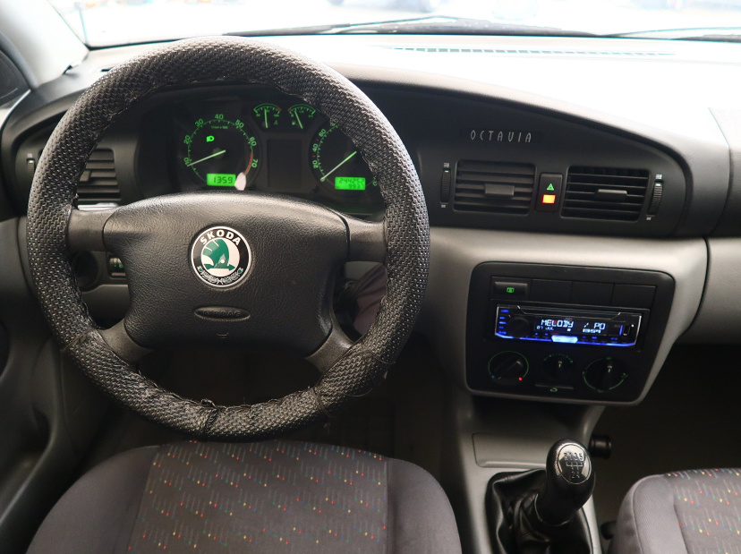 Škoda Octavia, 2004