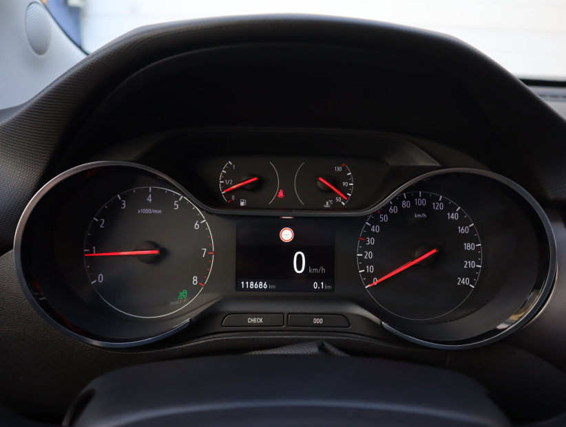 Opel Crossland, 2018