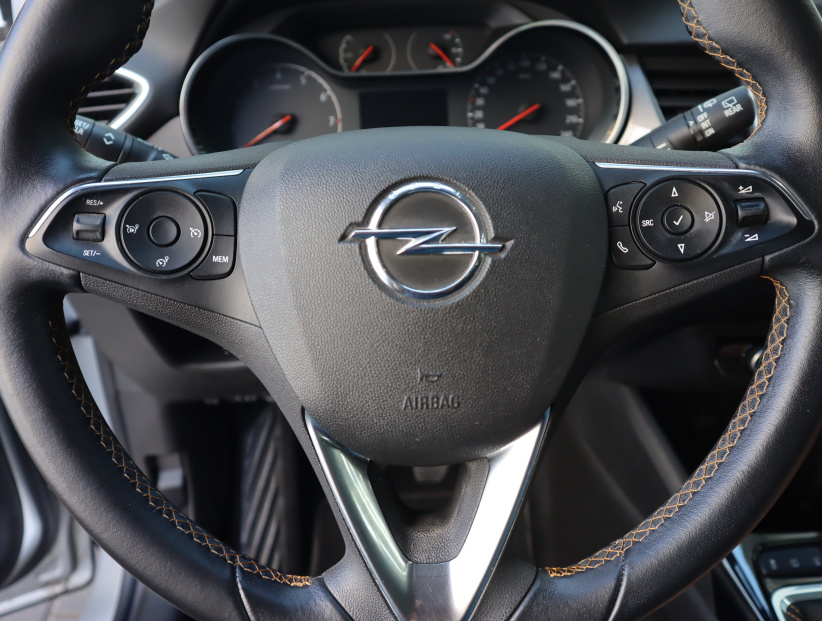 Opel Crossland, 2018