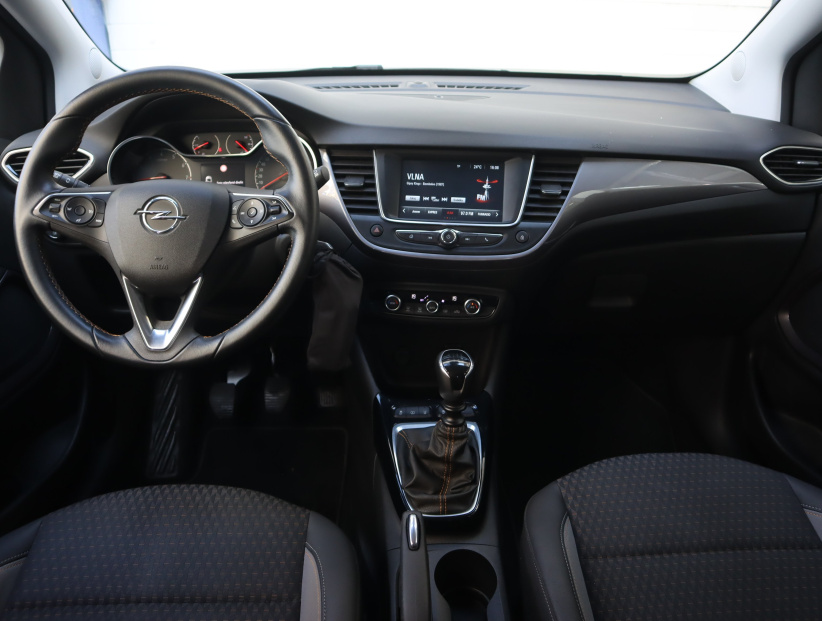 Opel Crossland, 2018