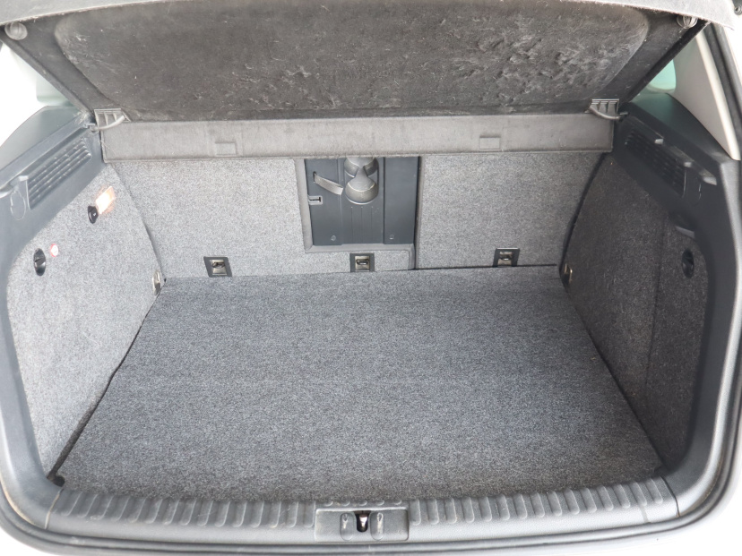 Volkswagen Tiguan, 2015