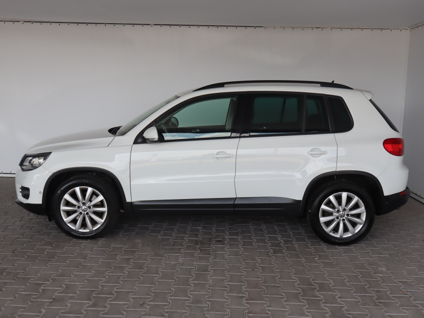 Volkswagen Tiguan, 2015