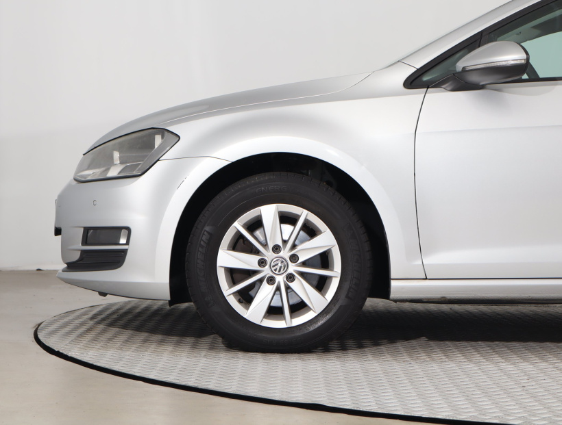 Volkswagen Golf, 2015