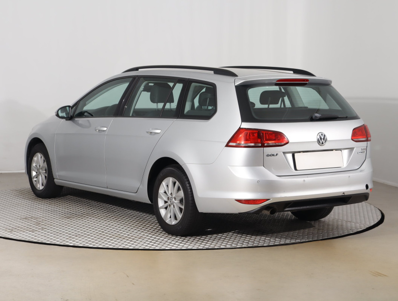 Volkswagen Golf, 2015