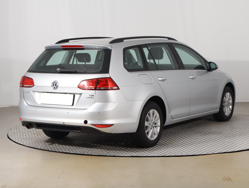 Volkswagen Golf, 2015