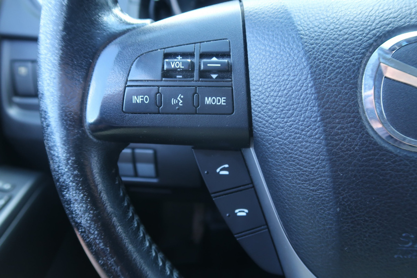 Mazda 5, 2011