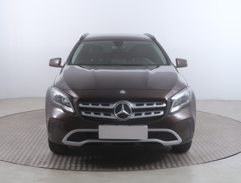 Mercedes-Benz GLA, 2017