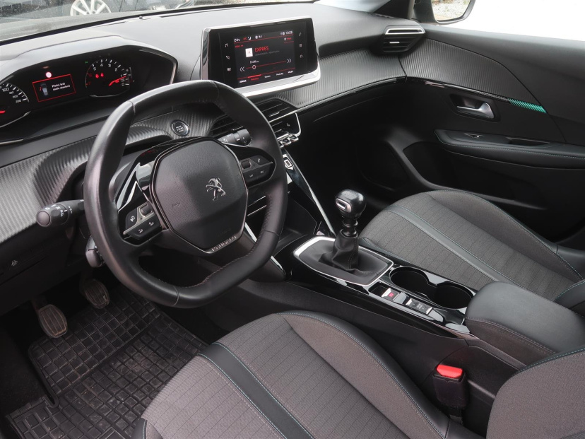 Peugeot 208, 2022