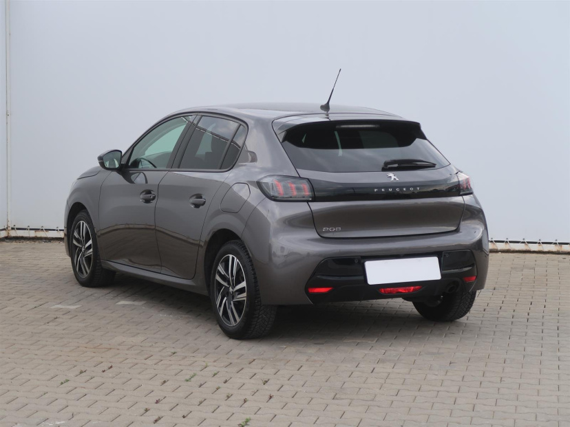 Peugeot 208, 2022