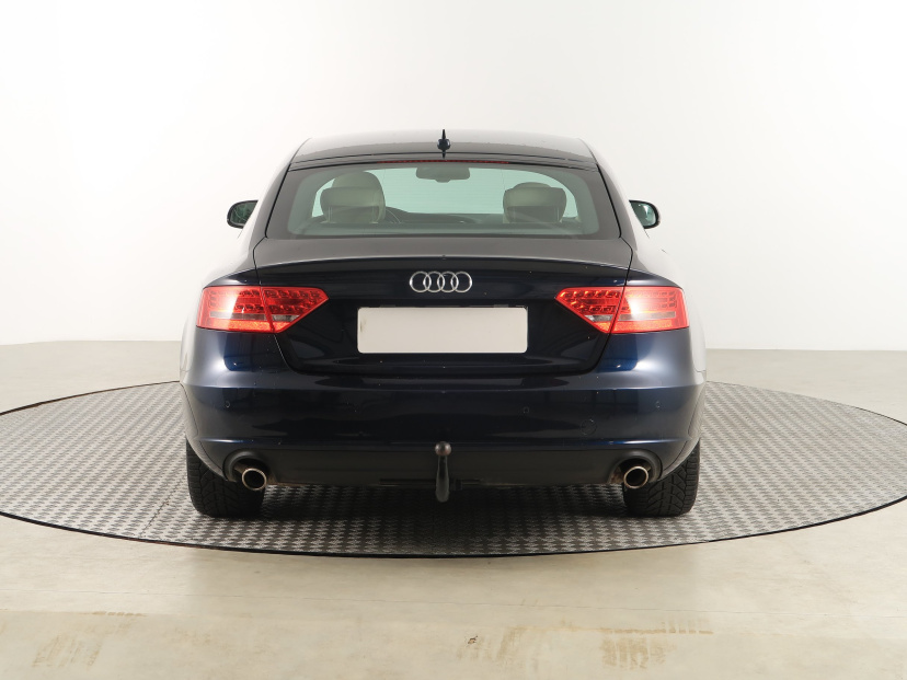 Audi A5, 2010