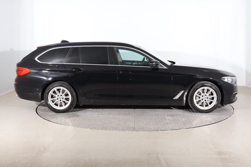 BMW 5, 2017