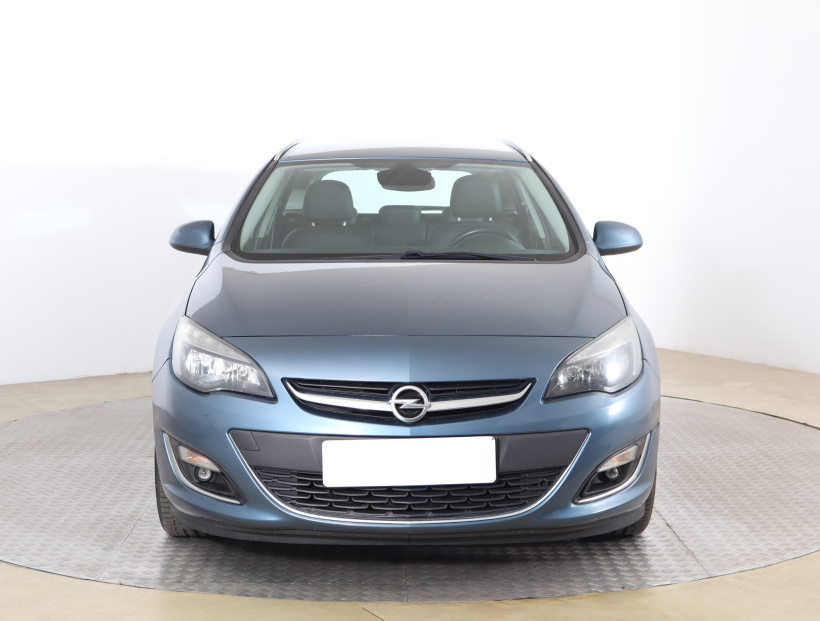 Opel Astra, 2014