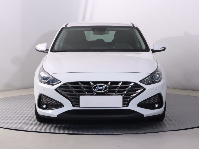 Hyundai i30, 2022