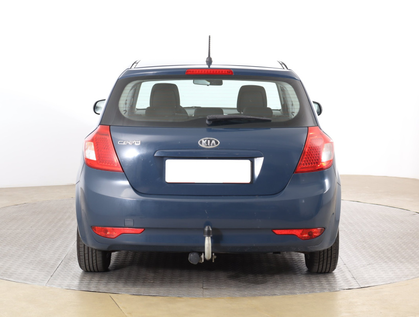 Kia Ceed, 2010