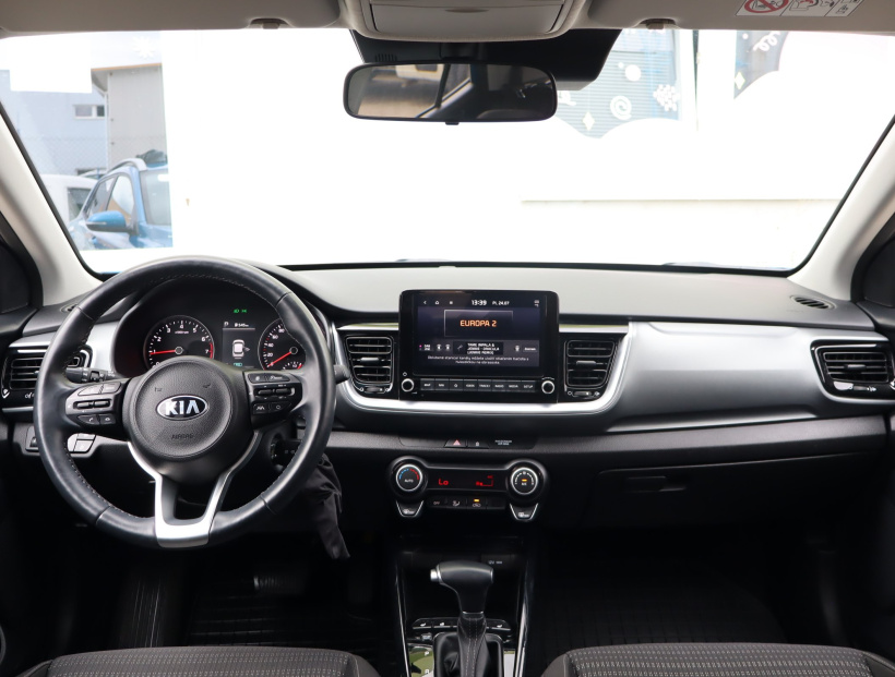 Kia Stonic, 2021