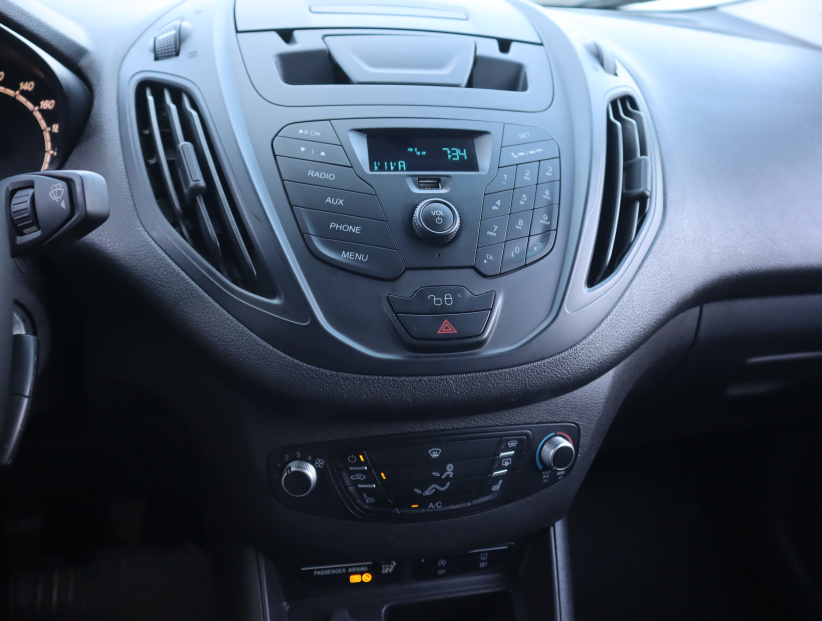 Ford Tourneo Courier, 2019
