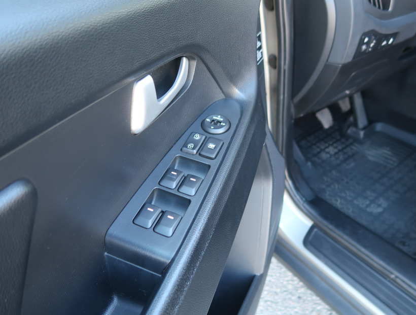 Kia Sportage, 2011