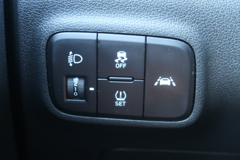 Hyundai i10, 2021