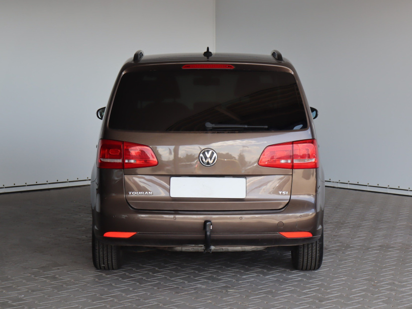 Volkswagen Touran, 2011