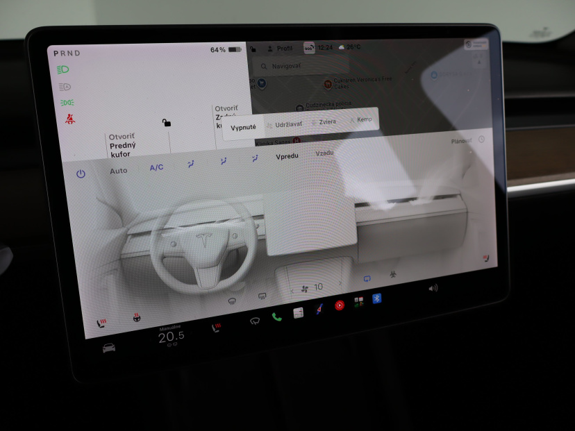 Tesla Model Y, 2021