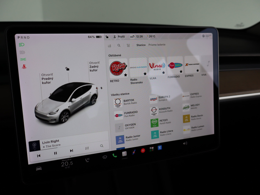 Tesla Model Y, 2021