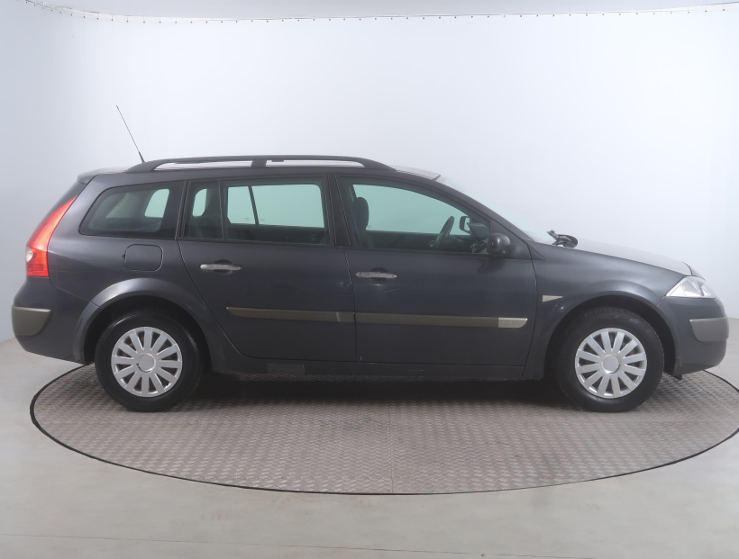 Renault Megane, 2004