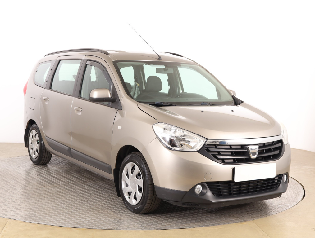 Dacia Lodgy, 2015