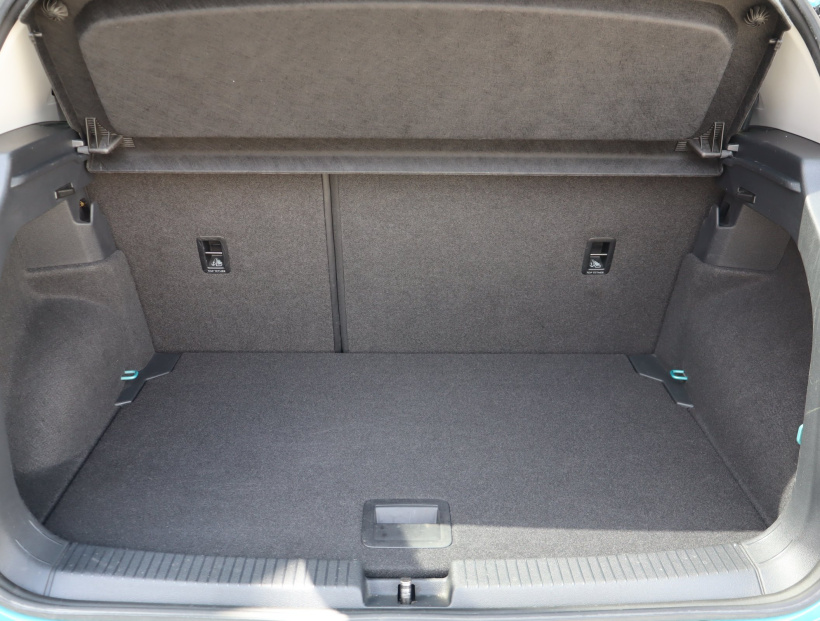 Volkswagen T-Cross, 2020