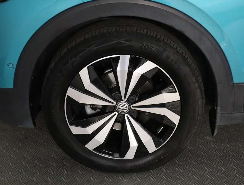 Volkswagen T-Cross, 2020