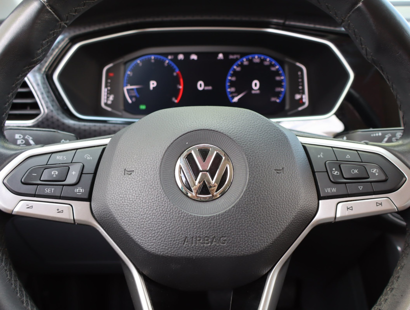 Volkswagen T-Cross, 2020