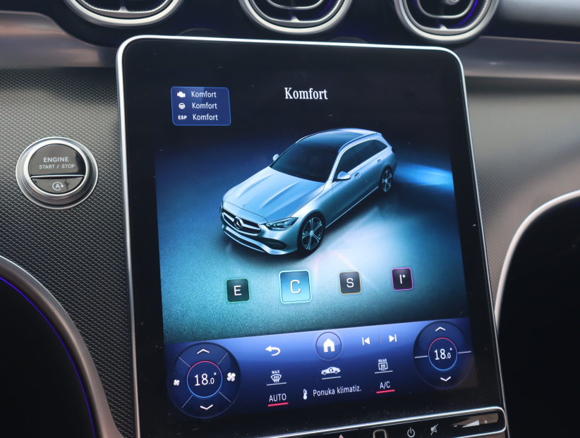 Mercedes-Benz C, 2022