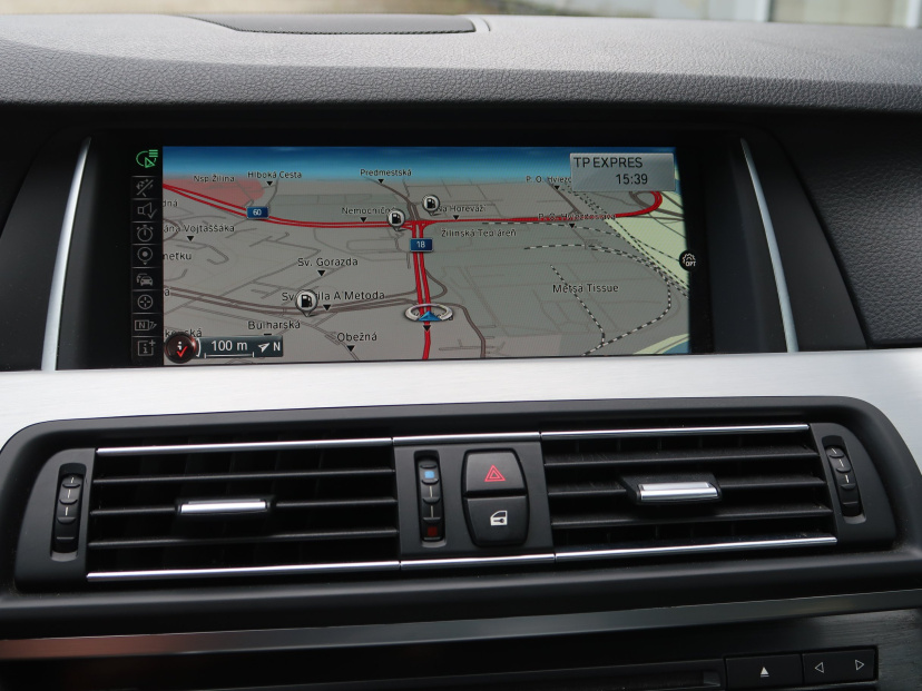 BMW 5, 2015