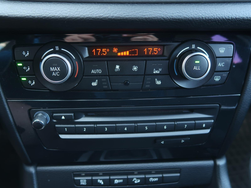 BMW X1, 2015