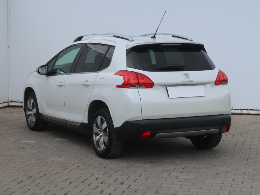 Peugeot 2008, 2013