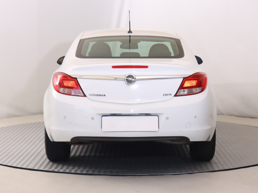 Opel Insignia, 2010