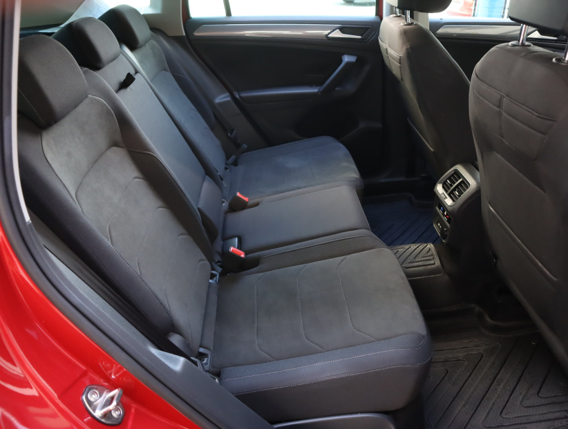 Volkswagen Tiguan, 2021
