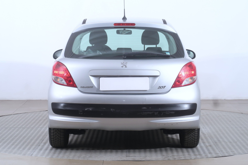 Peugeot 207, 2010